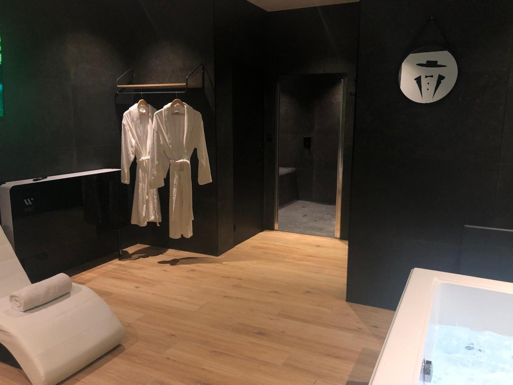 Appart-Hotel De Standing Avec Jacuzzi Privatisable En Option Périgueux Exterior foto